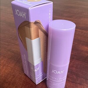 Joah Crystal Glow Tinted Luminizer Foundation Stick